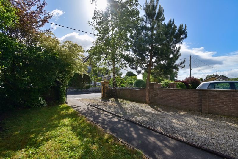 Front Garden- click for photo gallery